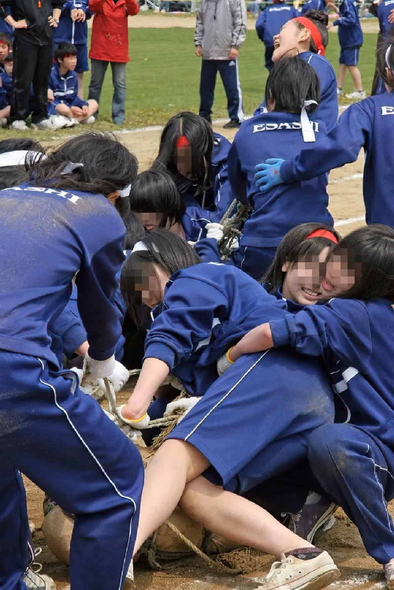 体操服の短パンやブルマを穿いた女の子のパン線・ハミパン・お尻を盗撮 5